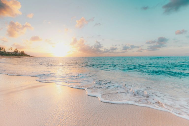 Las 10 Mejores Playas Cercanas a White Sands Punta Cana: Guía 2026
